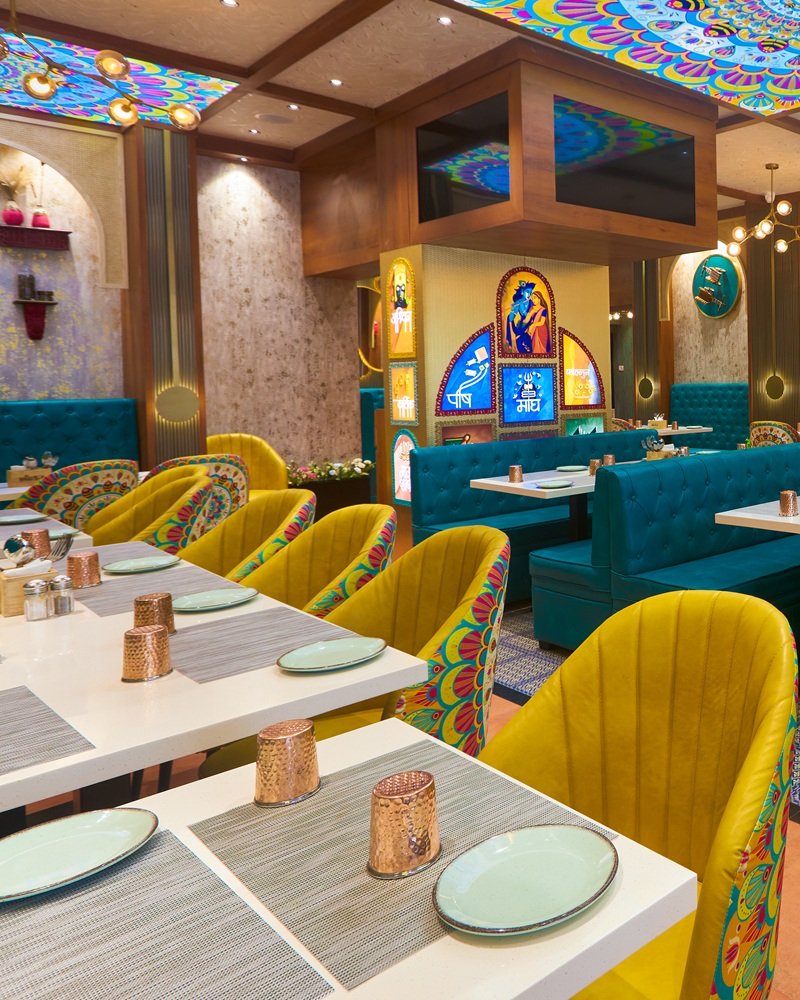 Restaurant ambience portrait